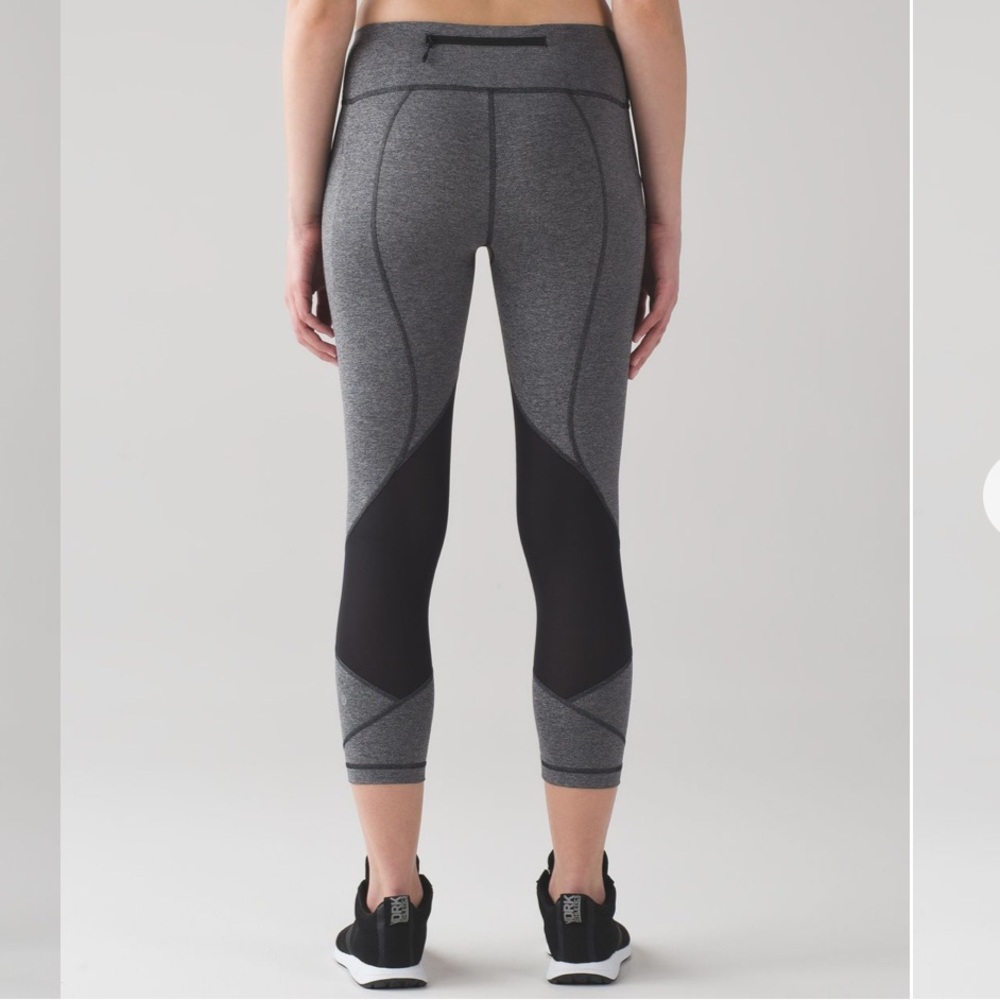 Lululemon Athletica Pace Rival 22” Crop